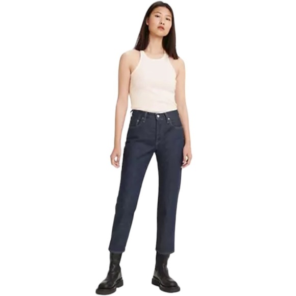 Levi's Made & Crafted 501 Original Cropped Women’s Jeans in Raw Indigo Dark Wash - Picture 3 of 12